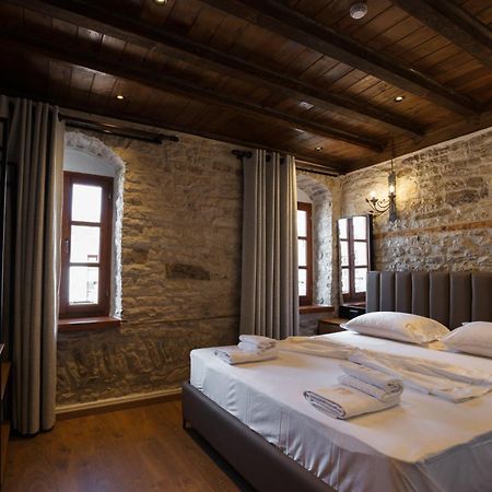 Furra Hotel Gjirokastër Exteriör bild